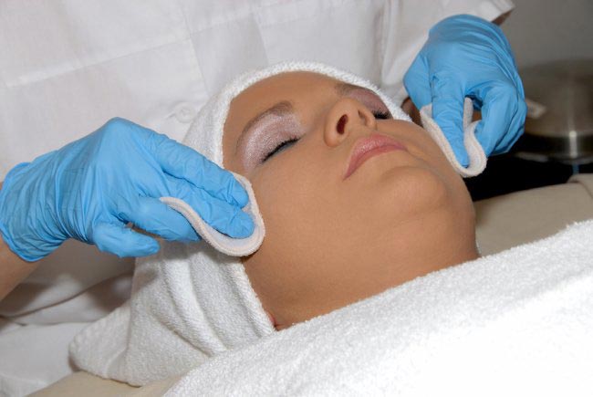 Chemical Peel Options At Swinyer - Woseth Dermatology