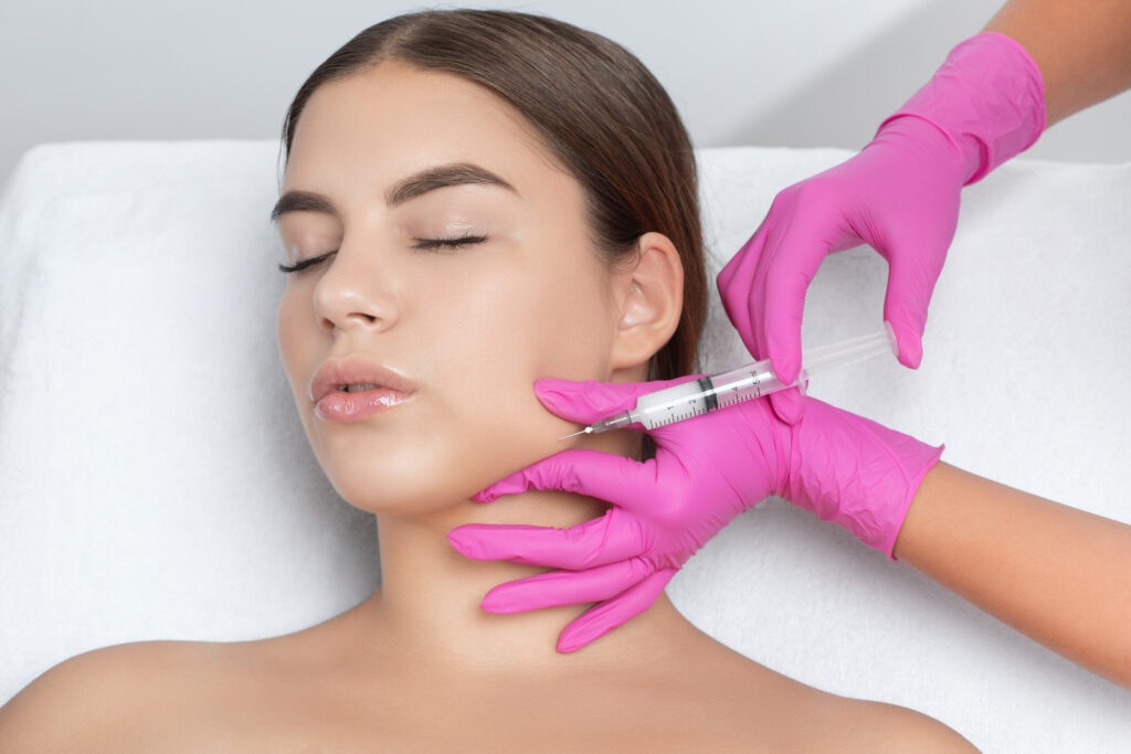 Effective treatments for a double chin by dermatologists in Salt Lake City and South Jordan, UT.
